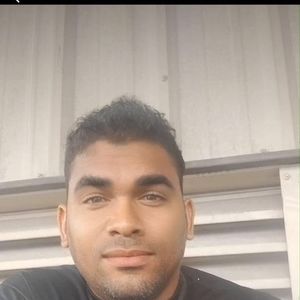 Meet your Posher, Jose carlos